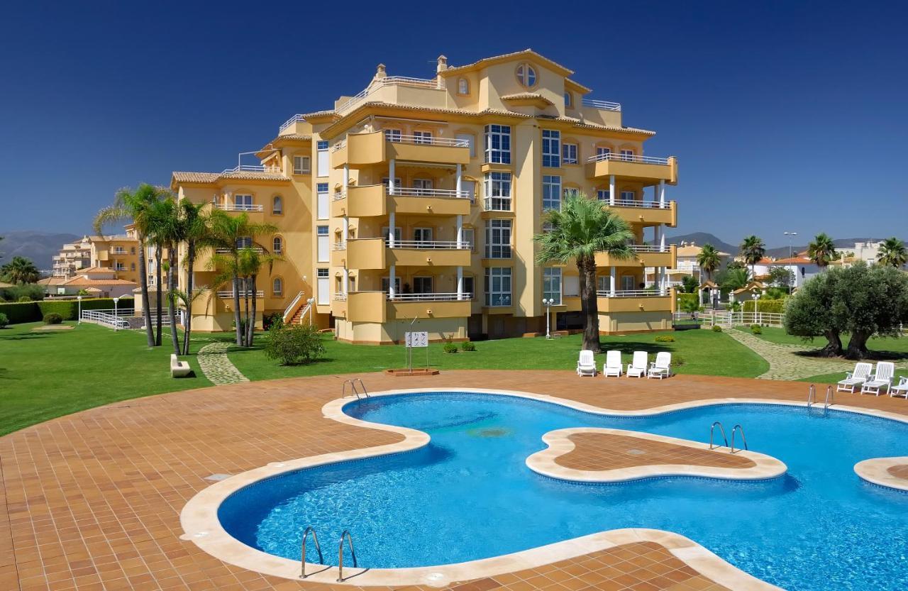 Apartamentos Y Villas Oliva Nova Golf Resort Eksteriør billede