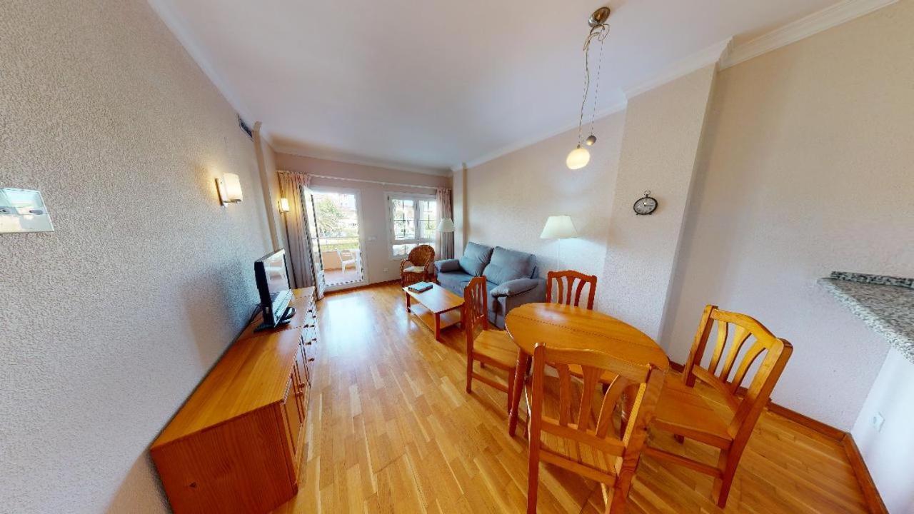 Apartamentos Y Villas Oliva Nova Golf Resort Eksteriør billede
